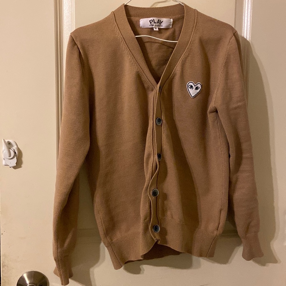 Brown cardigan with white heart patch
